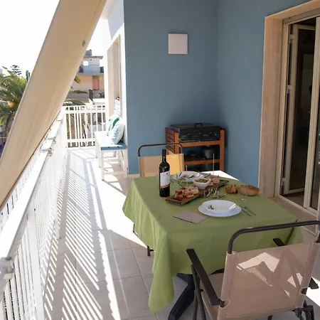 Mary House Apartment